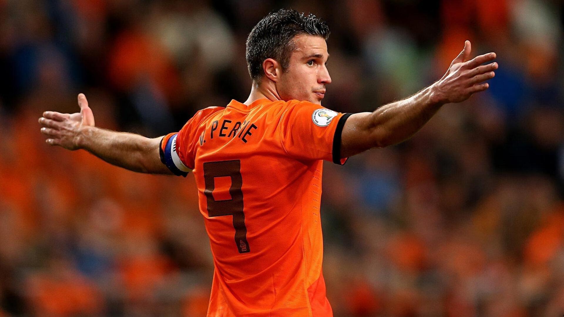 意媒曝出年龄疑云,前罗马球员敦比亚接受测谎,结果指向其真实年龄已超四十岁